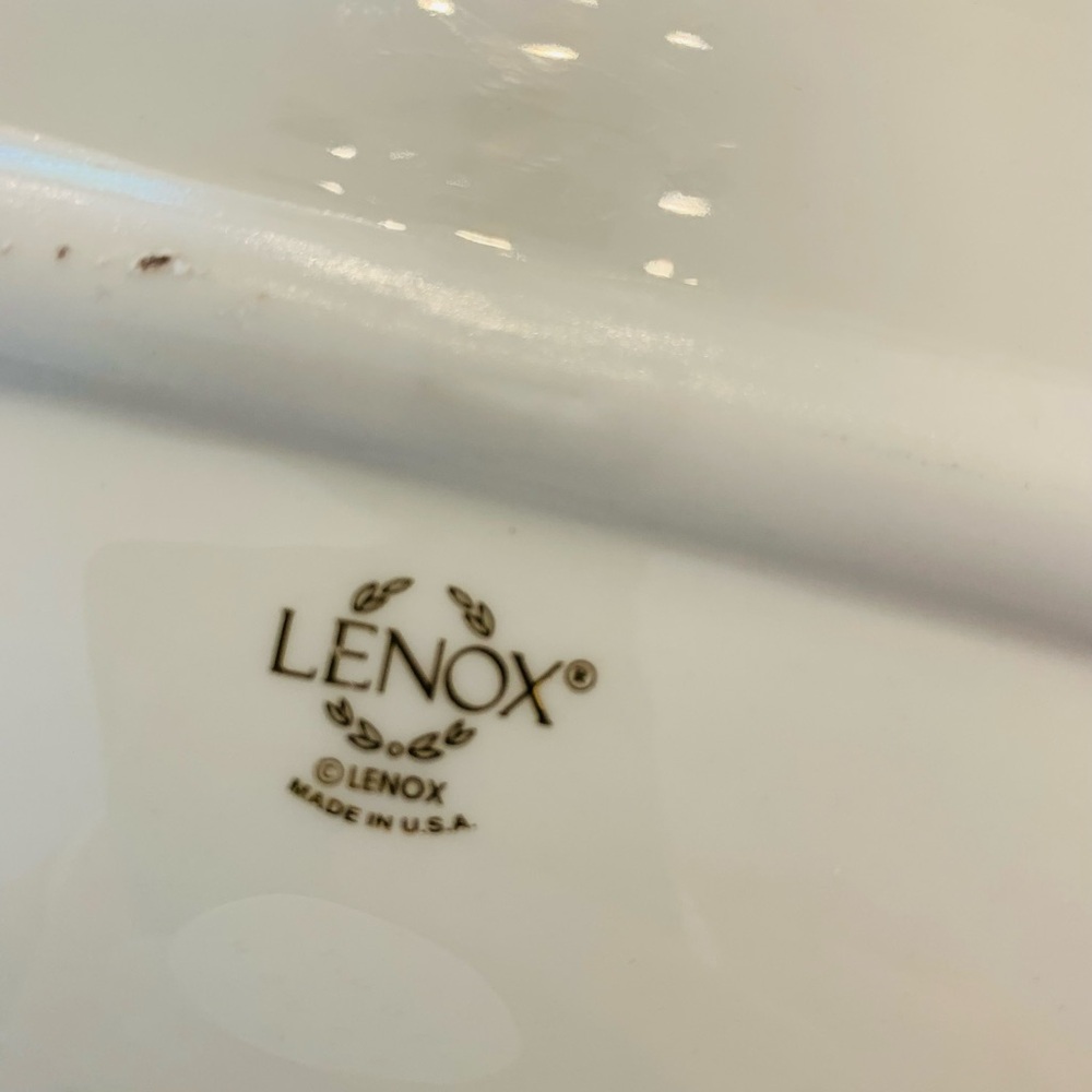 Lenox 16”  Serving Platter 16” x 12” NEW Unused Shell shaped - Picture 14 of 16